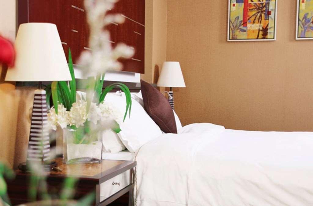 Grand Oriental Hotel Dongguan  Room photo